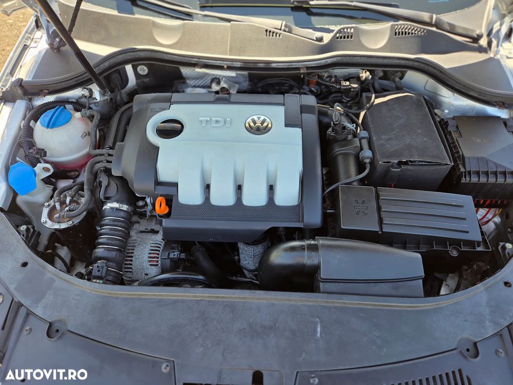 Volkswagen Passat 1.9 TDI Comfortline - 20