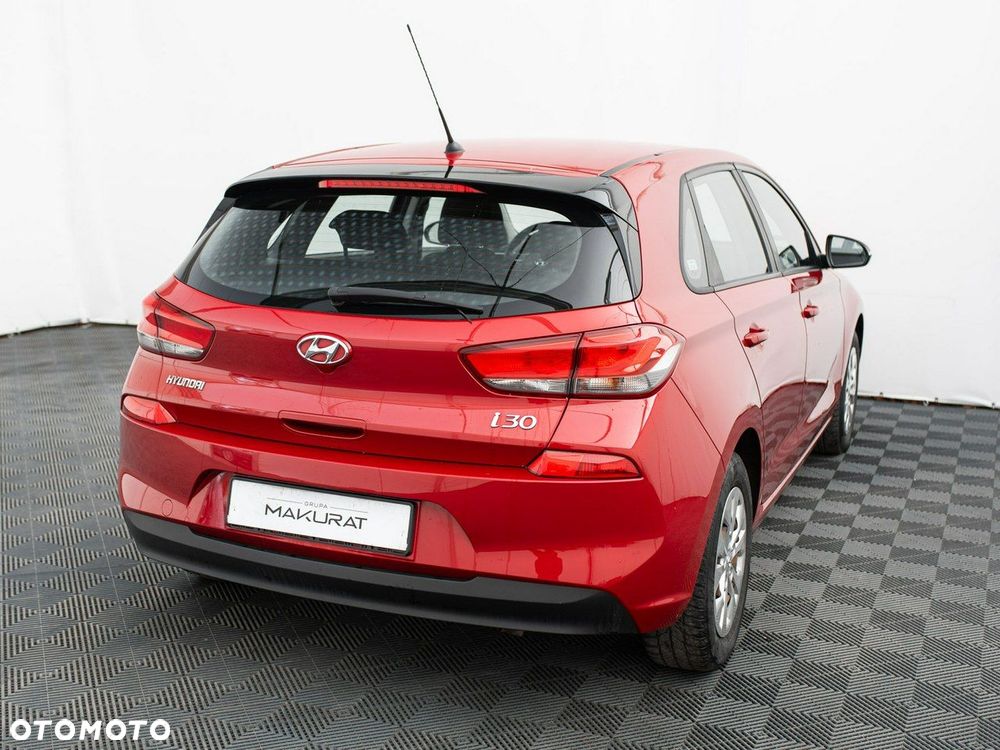 Hyundai i30 1.4 Classic + - 6