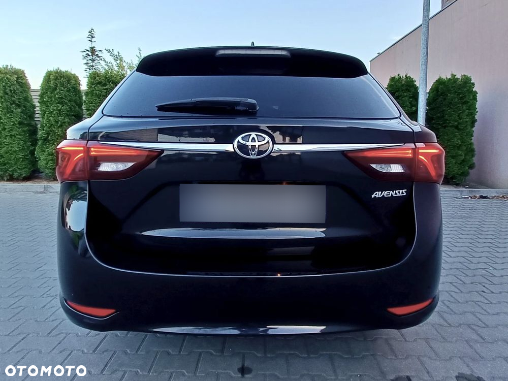 Toyota Avensis 1.8 Premium - 6