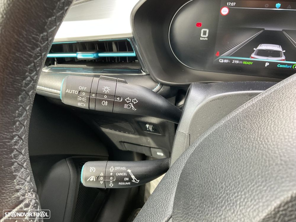 MG MG5 51 kWh Luxury - 25