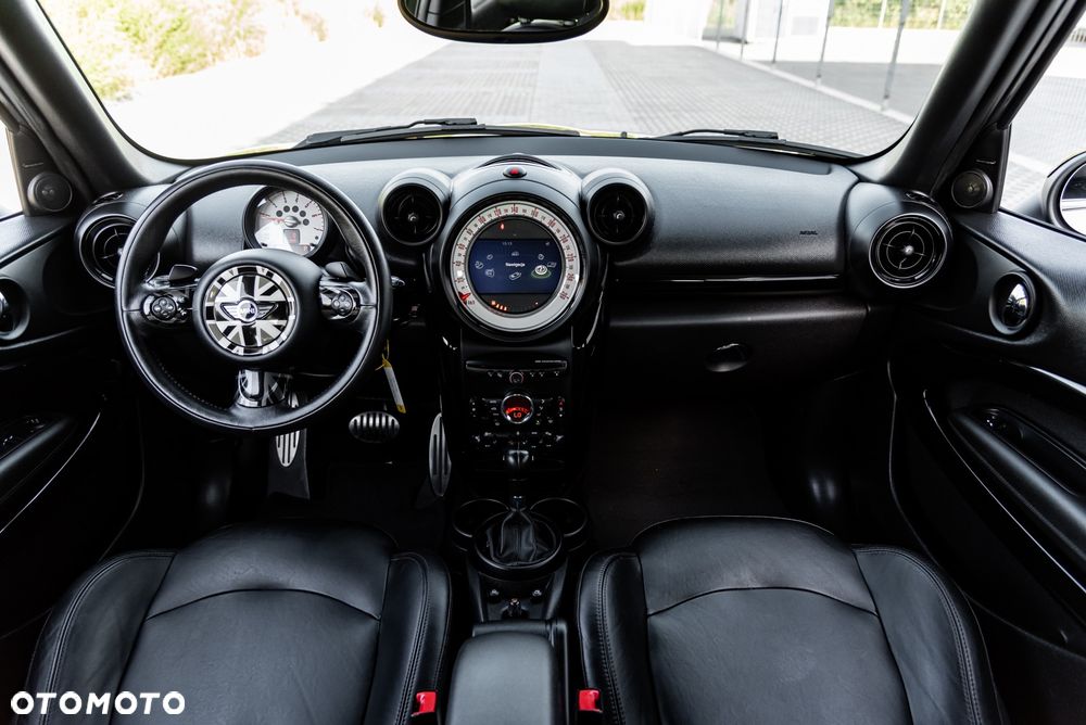 MINI Paceman Cooper SD All4 - 38