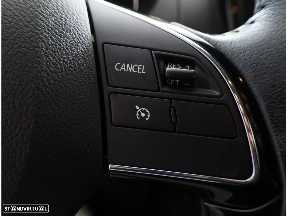 Mitsubishi Space Star 1.2 Intense - 30