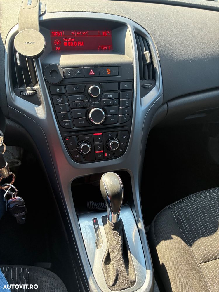 Opel Astra 1.6 Automatik Edition - 9