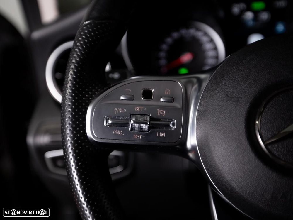 Mercedes-Benz GLC 300 de 4Matic - 15