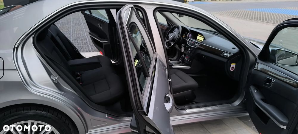 Mercedes-Benz Klasa E 200 Kompressor Automatik Elegance - 20