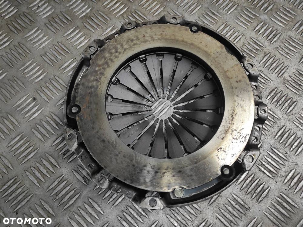 TARCZA DOCISK CITROEN PEUGEOT 2.0 16V EW10 - 7