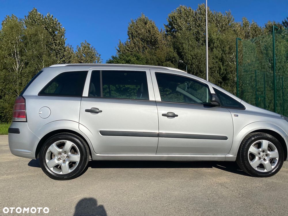 Opel Zafira 1.9 CDTI Navi - 3