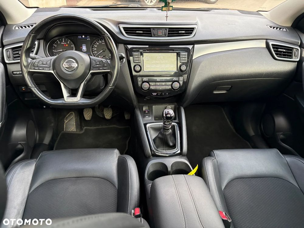 Nissan Qashqai 1.3 DIG-T Tekna+ - 9