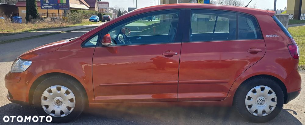 Volkswagen Golf Plus 1.9 TDI DSG Goal - 4