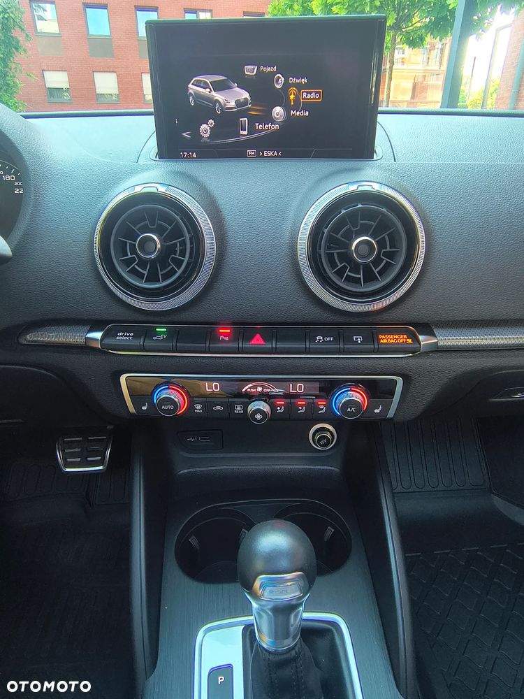 Audi A3 Sportback 1.4 TFSI e-tron design - 12