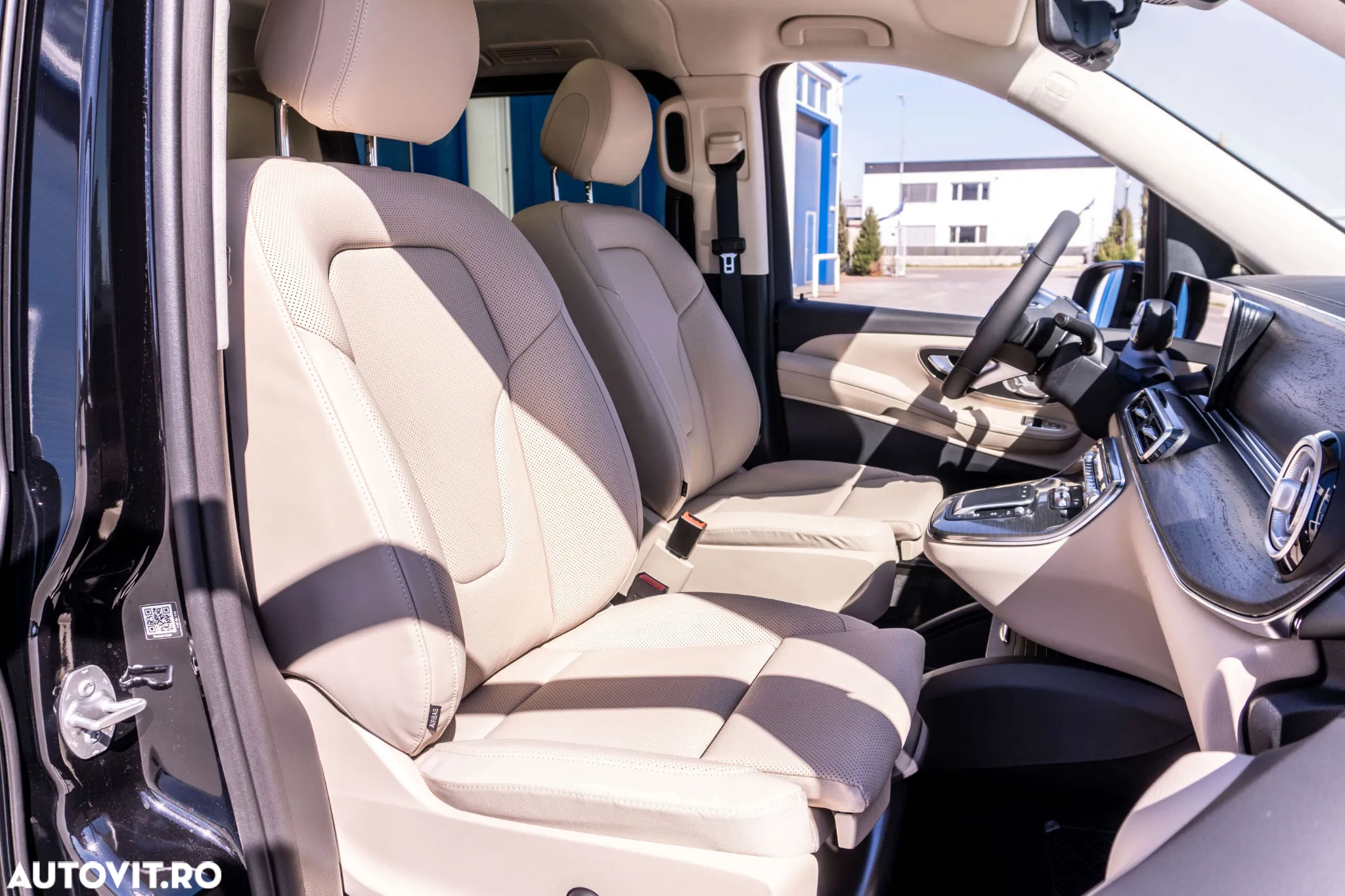Mercedes-Benz V 300 d lang 9G-TRONIC Exclusive Edition - 17