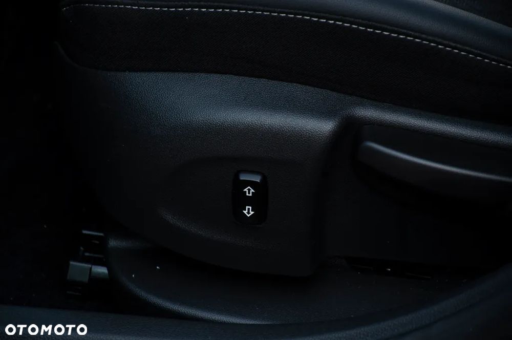 Opel Astra 1.6 BiTurbo CDTI Start/Stop Active - 38