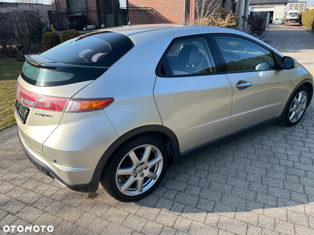 Honda Civic 1.8i-VTEC Comfort - 6