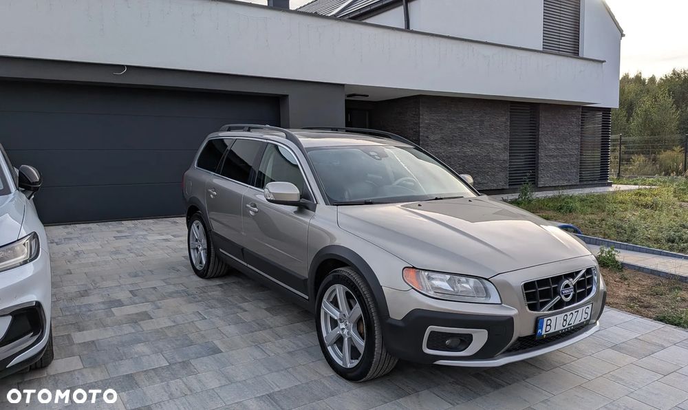 Volvo XC 70 - 2