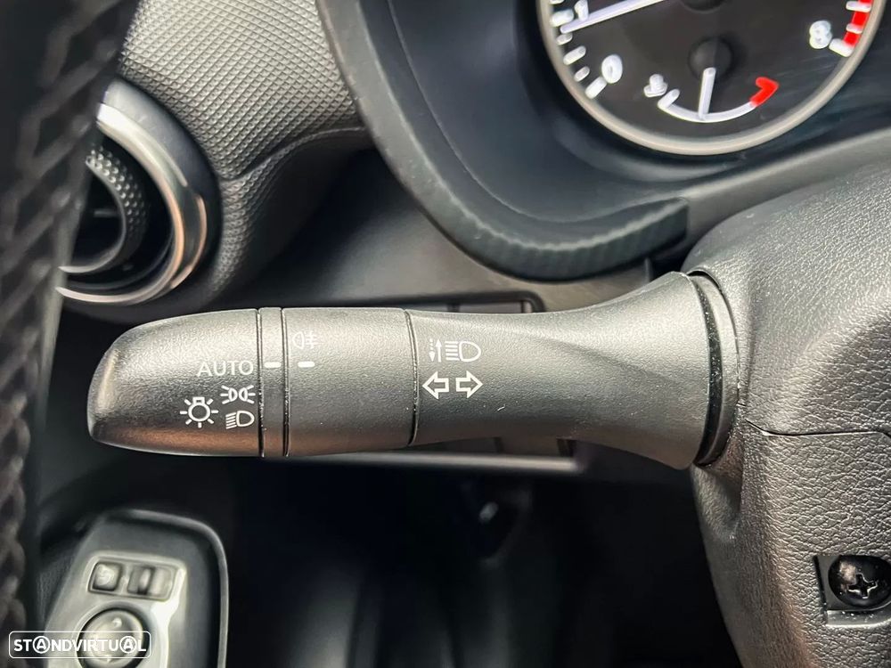 Nissan Juke 1.0 DIG-T N-Connecta - 16