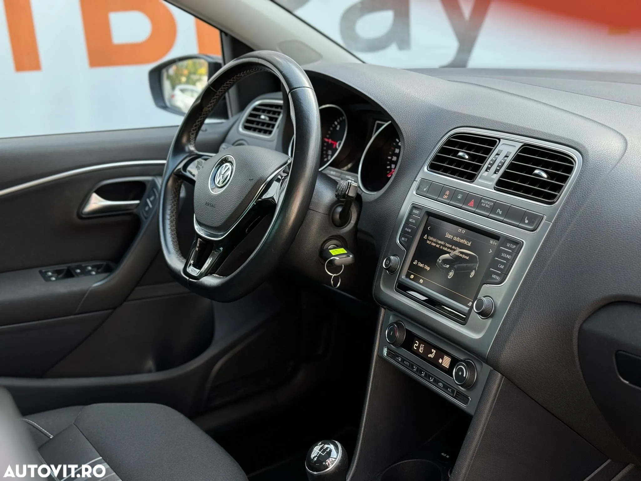 Volkswagen Polo - 37