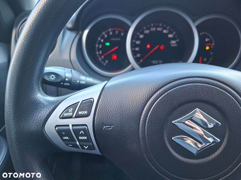 Suzuki Grand Vitara 1.6 - 20