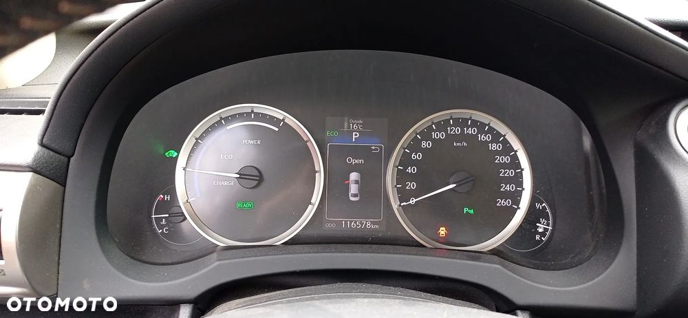 Lexus IS 300h Prestige EU6 - 12