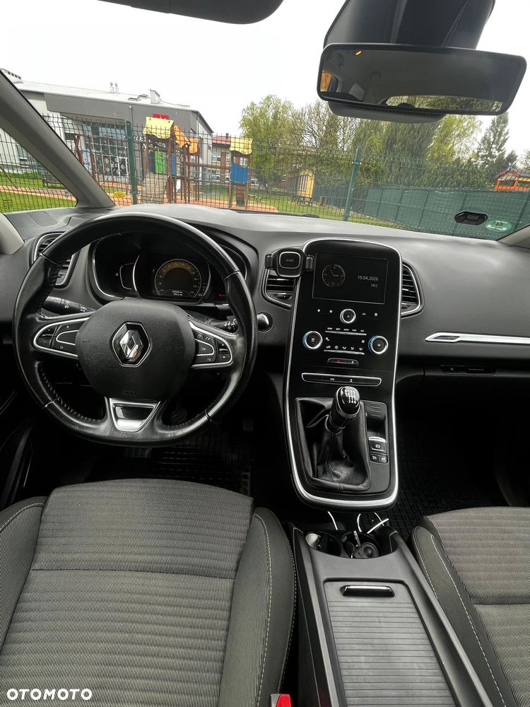 Renault Scenic 1.5 dCi Intens - 10