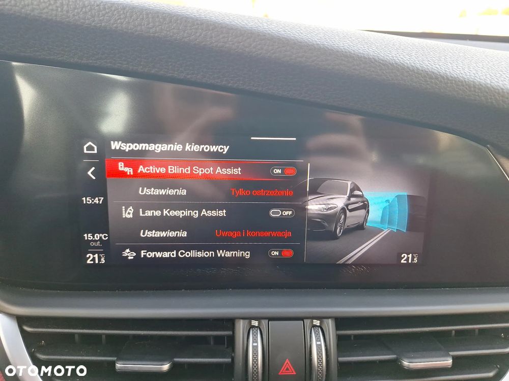 Alfa Romeo Giulia 2.0 Turbo 16V AT8-Q4 Ti - 26