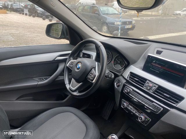 BMW X1 16 d sDrive Line Sport - 13