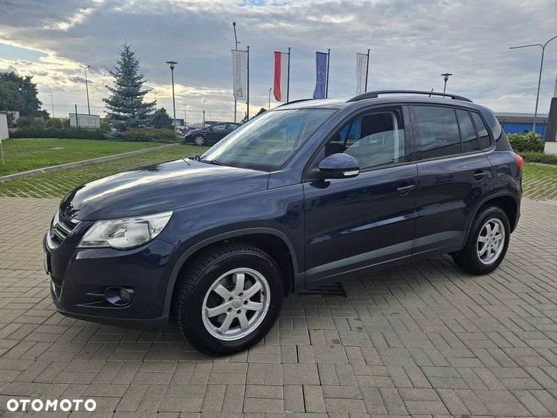 Volkswagen Tiguan - 11