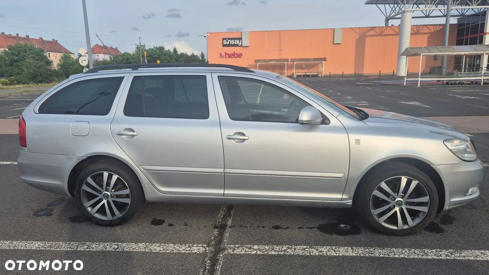 Skoda Octavia 1.6 TDI 4x4 Ambition - 6