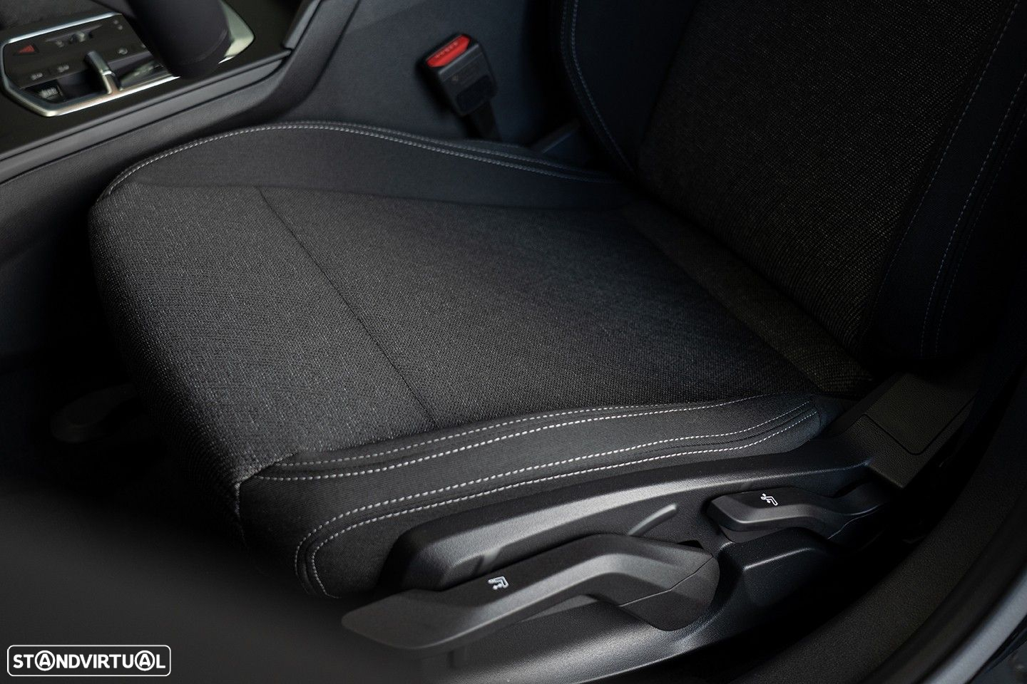 BMW 218 Gran Coupé d Pack Desportivo M - 21