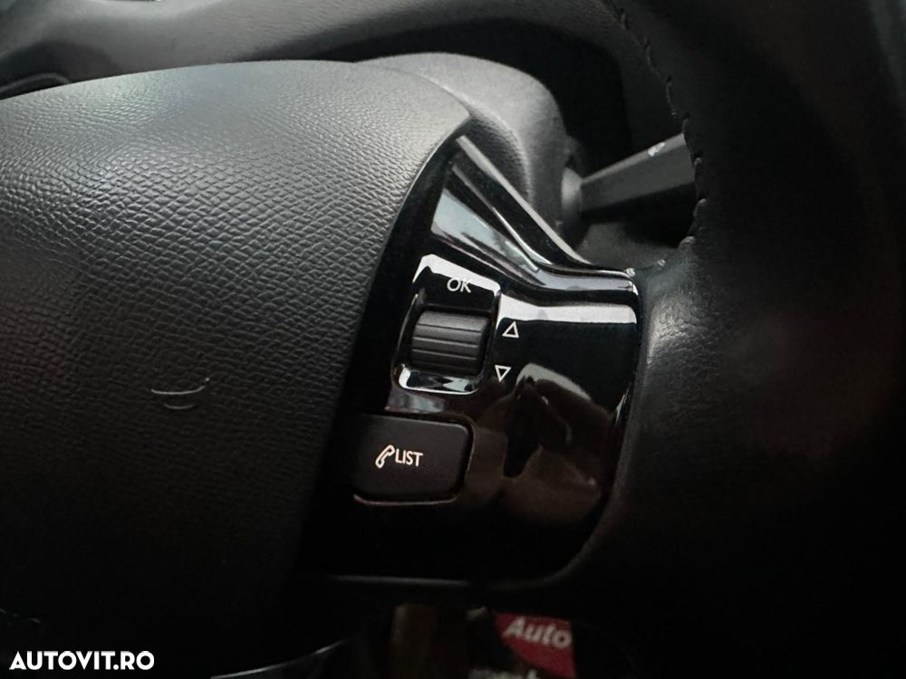 Peugeot 308 - 18