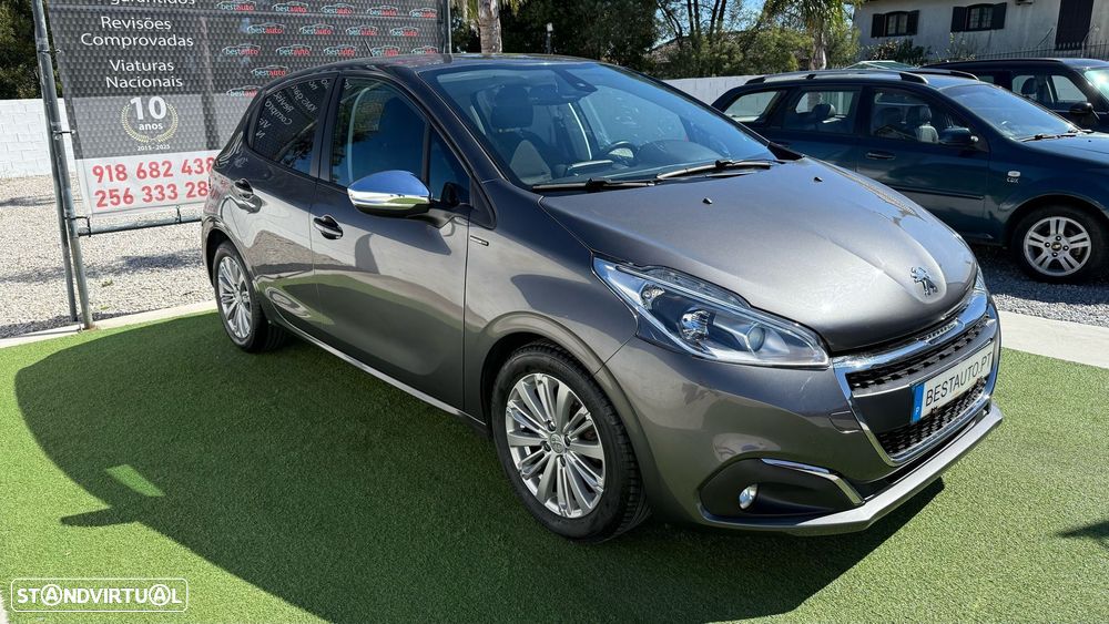 Peugeot 208 1.5 BlueHDi Signature - 3