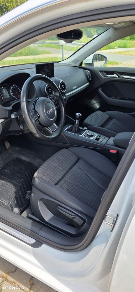 Audi A3 Sportback 2.0 TDI quattro sport - 16