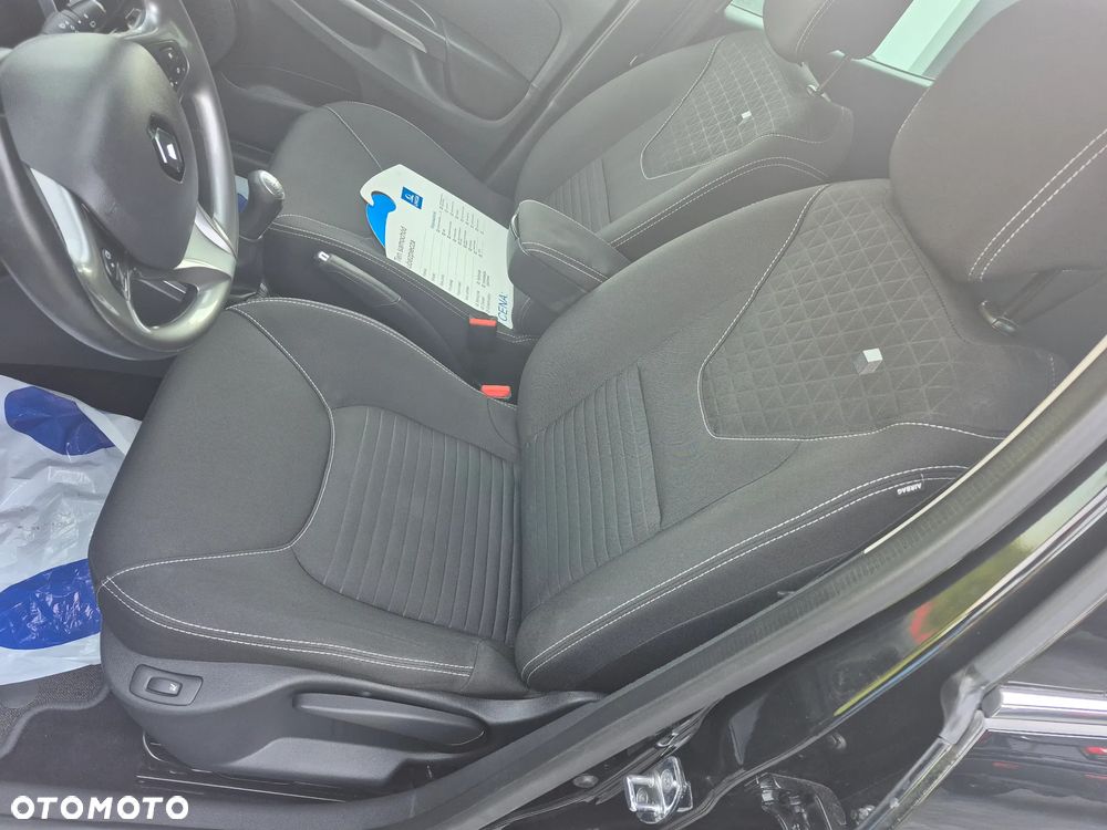 Renault Clio - 20