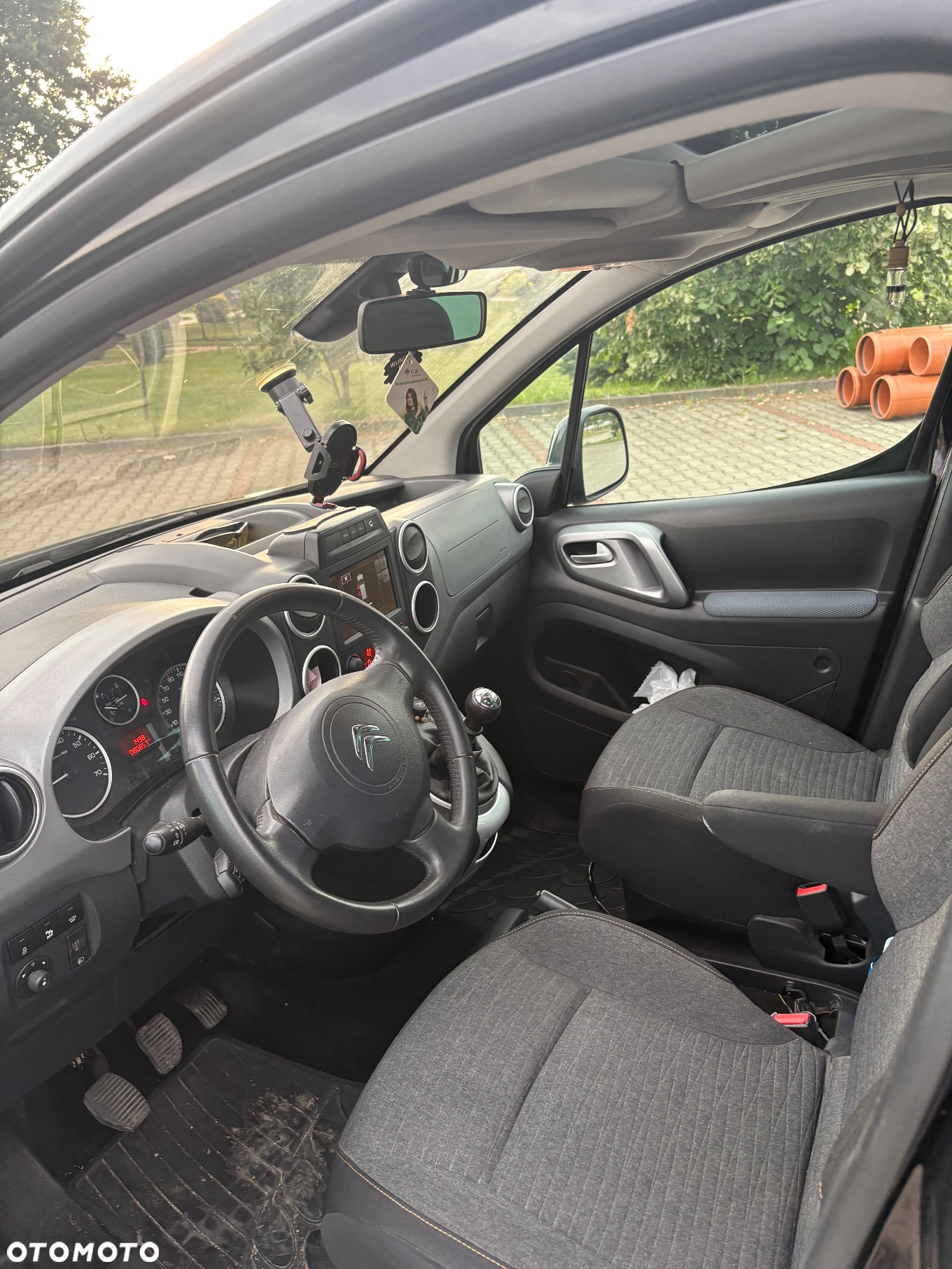 Citroën Berlingo 1.6 BlueHDi XTR S&S - 13