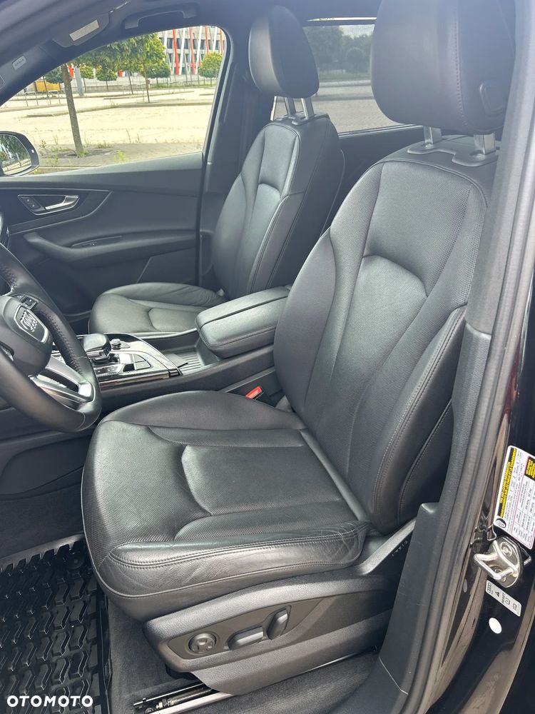 Audi Q7 3.0 TFSI Quattro Tiptronic - 13