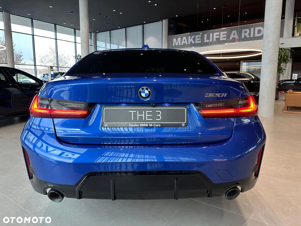 BMW Seria 3 320i M Sport - 6