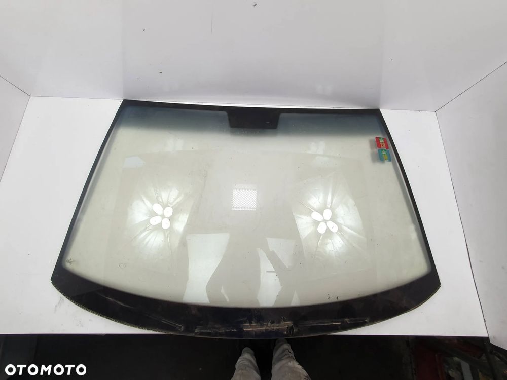 43R001051 Volkswagen Phaeton 6.0 W12 2003 Szyba przednia / czołowa - 3