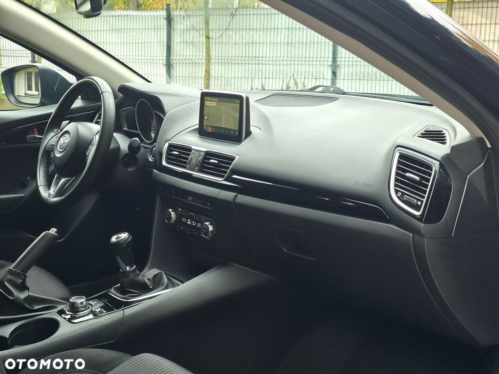 Mazda 3 - 11