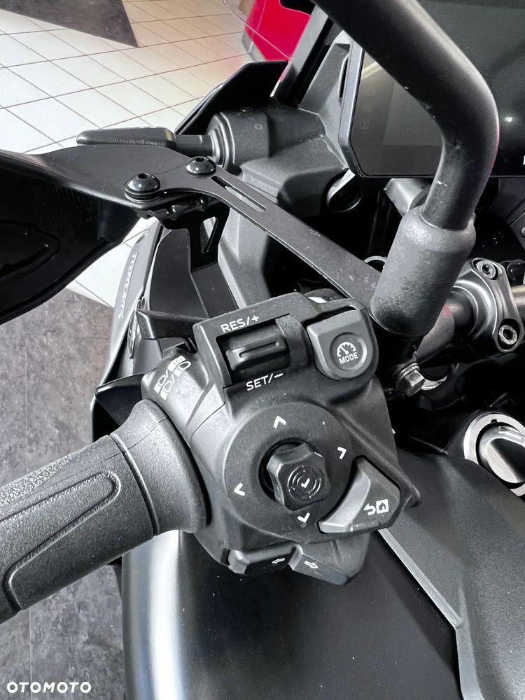 Yamaha Tracer - 9