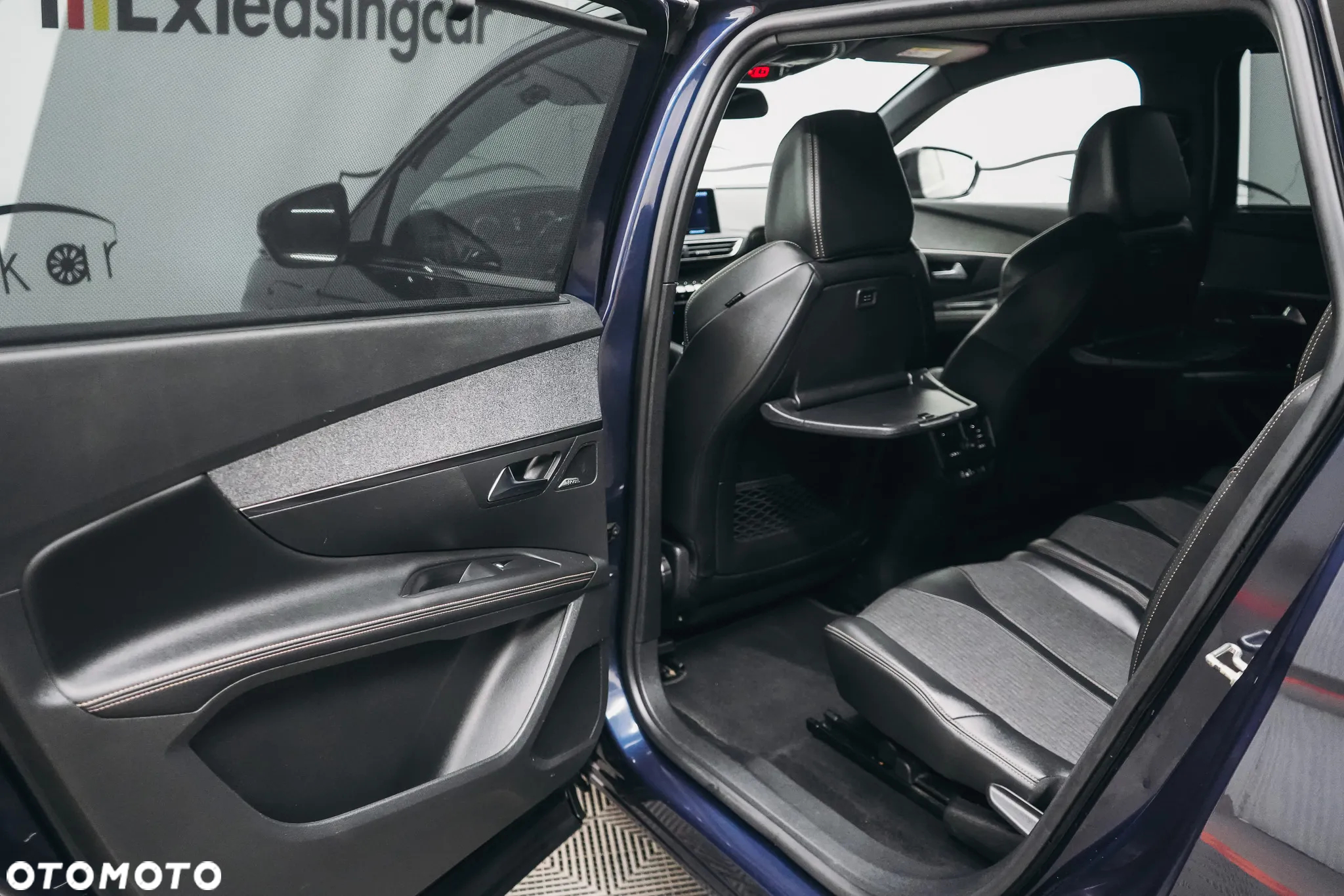 Peugeot 5008 1.5 BlueHDi GT Pack S&S EAT8 - 17
