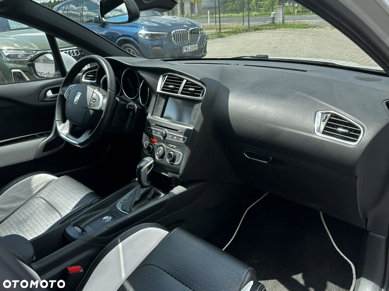DS Automobiles DS 4 - 13