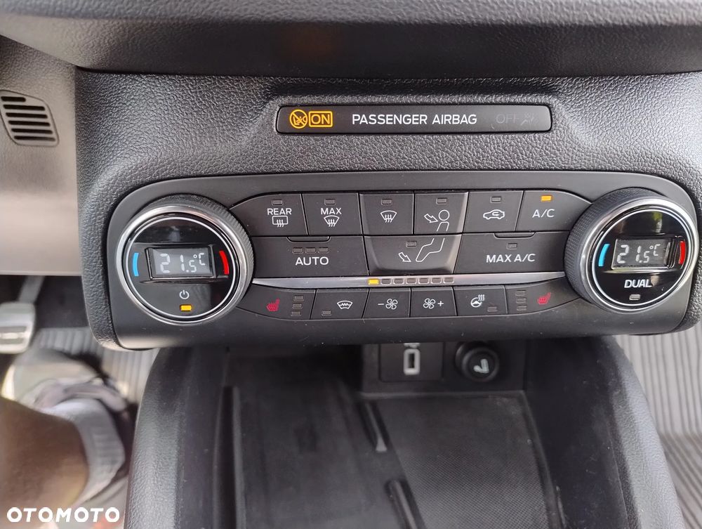 Ford Focus 2.0 EcoBlue ST-Line - 33