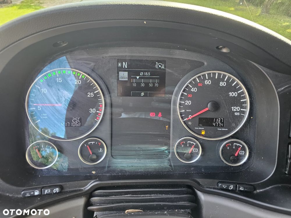 MAN TGL 12.250 z 2019r 418 tys km kontener winda - 13
