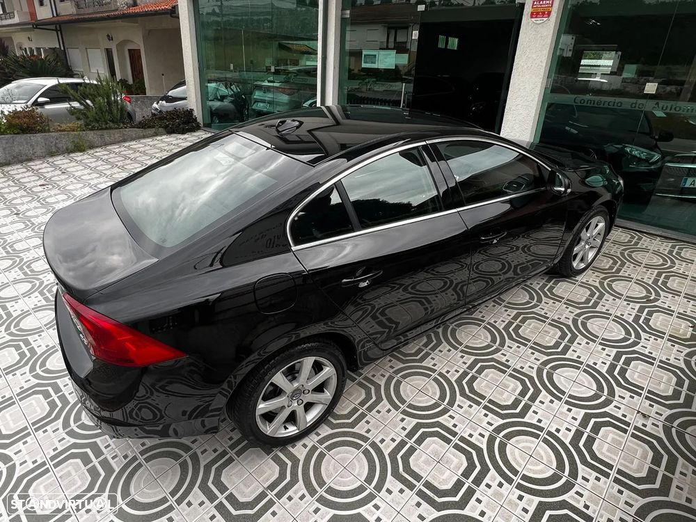 Volvo S60 2.0 D3 Summum - 9