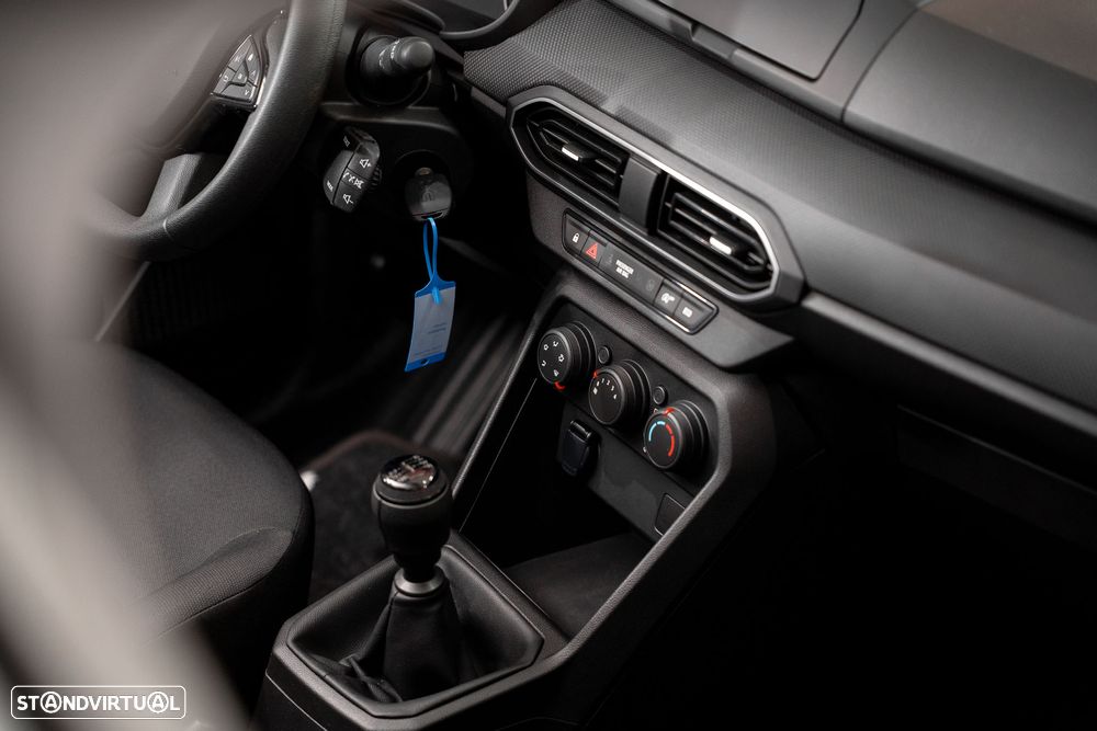 Dacia Jogger 1.0 TCe Essential - 17