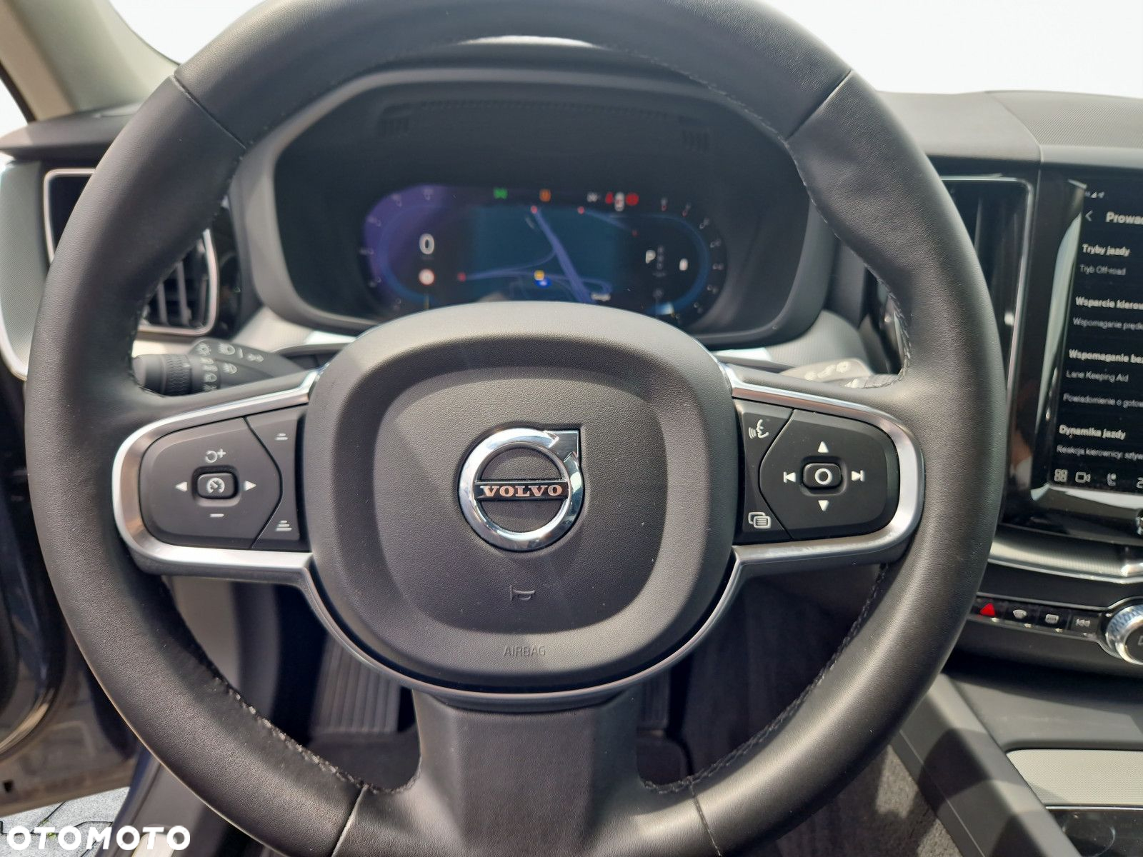 Volvo XC 60 - 25