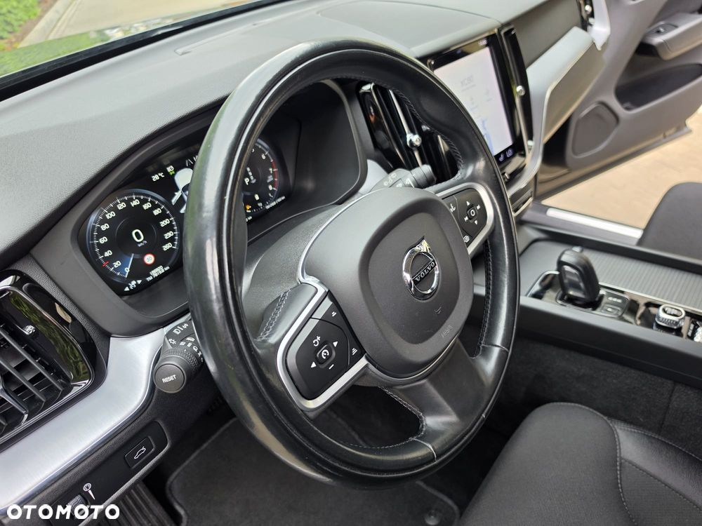 Volvo XC 60 - 29