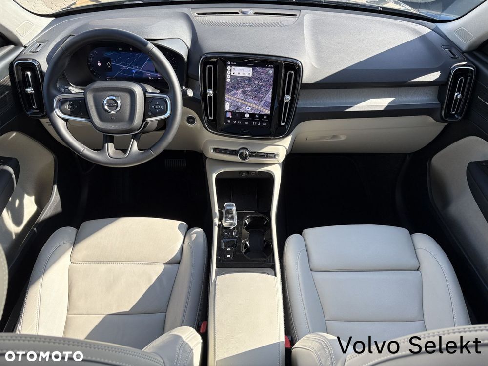 Volvo XC 40 - 22