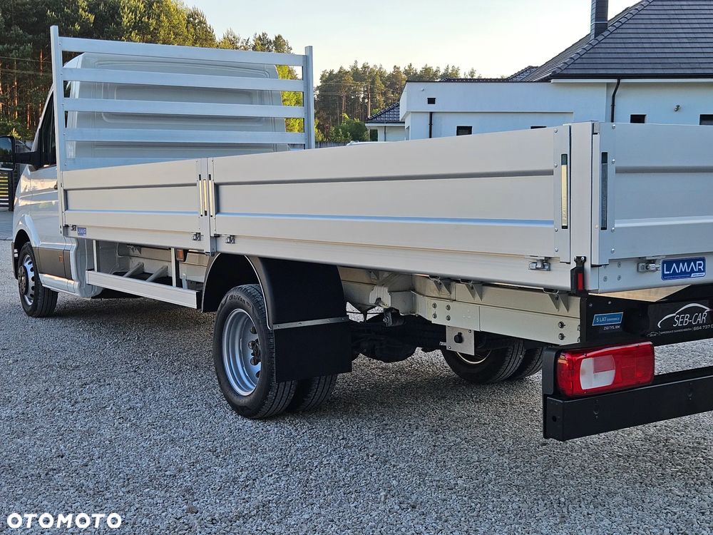 Volkswagen CRAFTER na BLIŹNIAKU 5.4m paczka NOWY LEDY Od ręki - 17