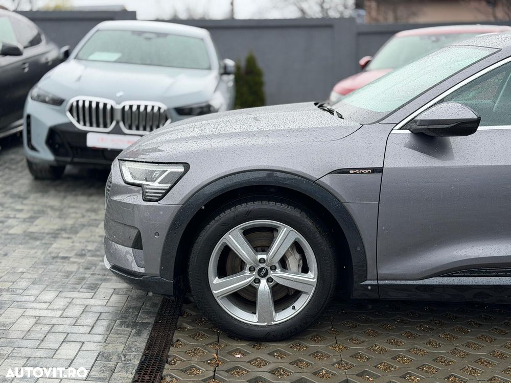 Audi e-tron - 6