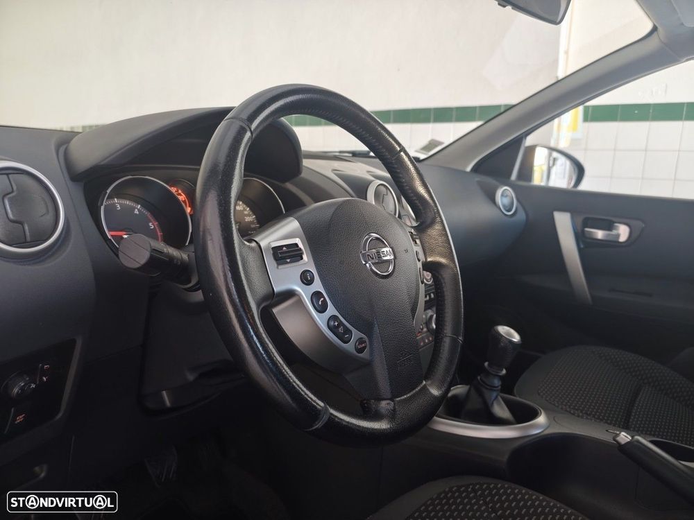 Nissan Qashqai 1.5 dCi Acenta - 19